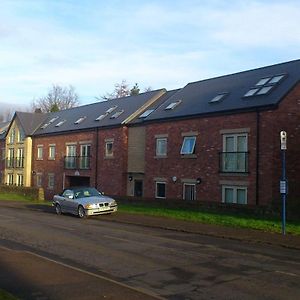 Ferienwohnung Your Travel Stop At Craggside Deighton Exterior photo