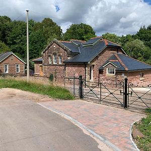 Ferienwohnung Pumping Station Holidays Cinderford Exterior photo