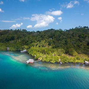 Hotel Cocovivo Bocas del Toro Exterior photo