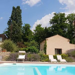 Ferienwohnung Charming Studio In Montalto Delle Marche 28 M² + Pool Exterior photo