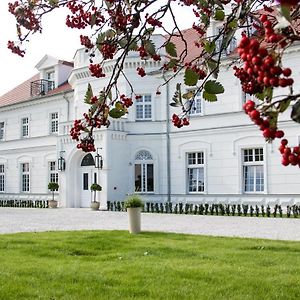 Hotel Palac Na Opieszynie Września Exterior photo