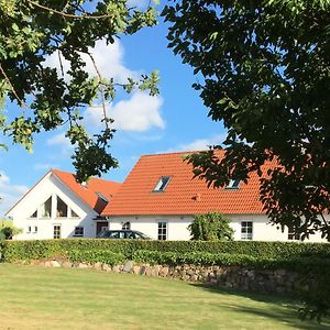 Bed and Breakfast Margretelyst Farsø Exterior photo