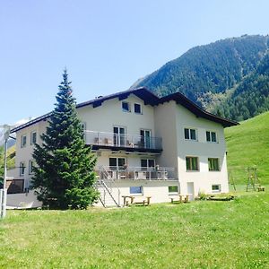 Aparthotel Apart Tyrol Umhausen Exterior photo