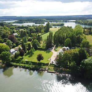 Villa Clairseine Tournedos-sur-Seine Exterior photo