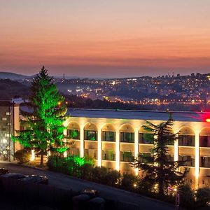 Park Hotel RAYA Garden Weliko Tarnowo Exterior photo