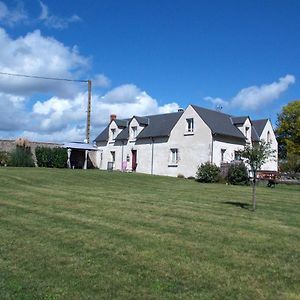 Bed and Breakfast Domaine Du Gue Du Roi Cléry-Saint-André Exterior photo