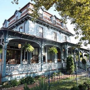 The Hugh Boutique B&B Cape May Exterior photo