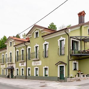 Rooms Herman Pivka Exterior photo