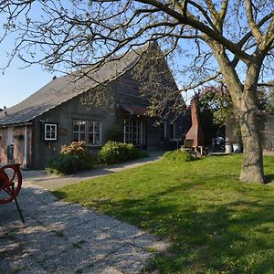 Villa Farmhouse Near Bergen Op Zoom Exterior photo