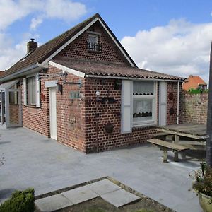 Modern Holiday Home in Hollebeke with Private Garden Zandvoorde  Exterior photo