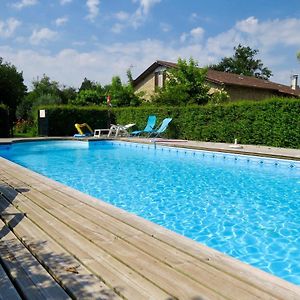 Appartement Charmant A Blaignac Avec Piscine Partagee 100 M² Exterior photo