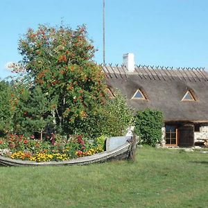 Villa Tuulingu Holiday House At Matsalu National Park Haeska Room photo