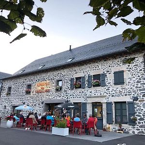 Hotel Auberge du Cezallier Montgreleix Exterior photo