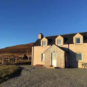 Bed and Breakfast Goldenhill Portree Exterior photo