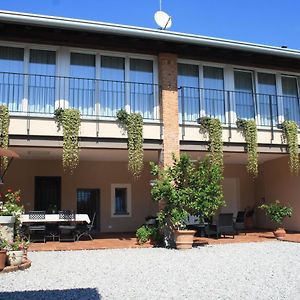 Bed and Breakfast Cascina San Martino Passirano Exterior photo