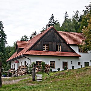 Hotel Pension Jizdarna Morávka Exterior photo