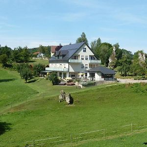 Hotel Gaestehaus Bruetting Obertrubach Exterior photo