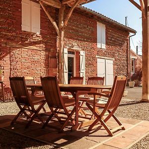 Villa Gite Rural Aqui-Naut Montesquieu-Volvestre Exterior photo