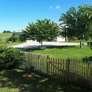 Villa La Roulotte De Glorit Bourg-sur-Gironde Exterior photo