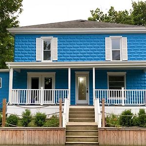 Manitou Beach Inn Exterior photo