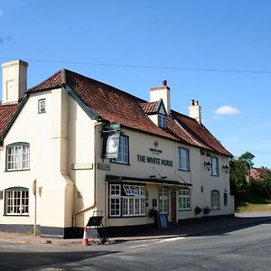 Hotel The White Horse Beyton Exterior photo