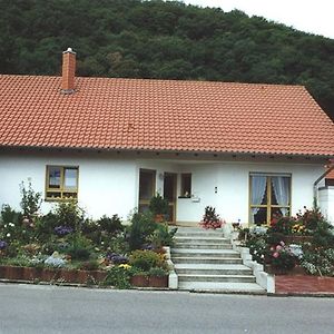 Ferienwohnung Haus am Fürstenweg Neustadt an der Weinstraße Exterior photo