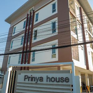 Aparthotel Prinya House ปริญญา เฮ้าส์ Ban Huai Kapi Exterior photo