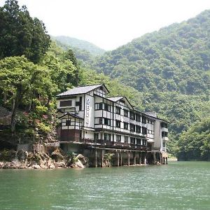 Hotel Oomaki Onsen Kanko Ryokan Toyama Exterior photo