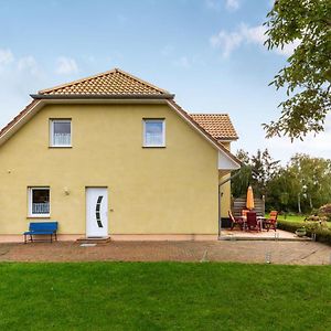 Modern Apartment In Wismar Near Baltic Sea Exterior photo