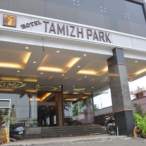 Hotel Tamizh Park Puducherry Exterior photo