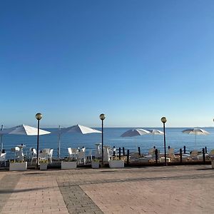 Hotel La Locanda Del Mare Valledoria  Exterior photo