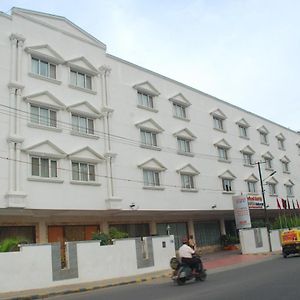 Hotel Parijatha Gateway Bangalore Exterior photo