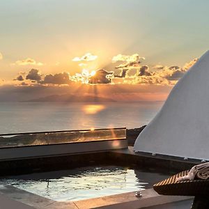 La Estrella 4 Suites With Sea View & 4 Prive Hot Tub Vourvoúlos Exterior photo