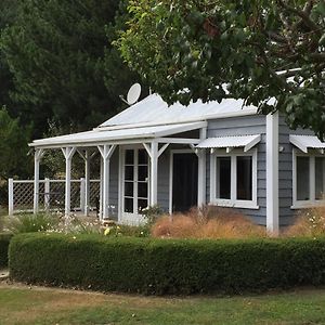 Birch Hill Cottage -30 minutes from St Arnaud Wairau Valley Exterior photo