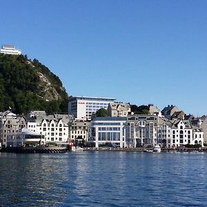 Hotel Scandic Parken Ålesund Exterior photo