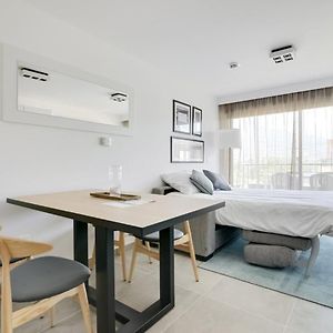 Ferienwohnung New Standard Studio For 4 People With Sofa Bed And Bunk Bed Vence Exterior photo