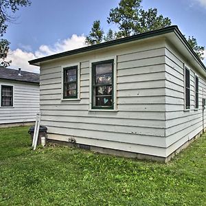 Pet-Friendly Lake Cabin Boat Rentals And Dock! Dent Exterior photo