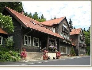 Hotel Rhönhäuschen UG  Bischofsheim an der Rhön Exterior photo