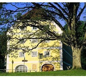 Hotel Haus Rufinus am Kloster Seeon Exterior photo