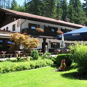 Hotel Landgasthof Sonnenhof Krün Exterior photo