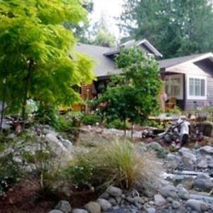 Bed and Breakfast Tea Cozy Bed & Breakfast Qualicum Beach Exterior photo