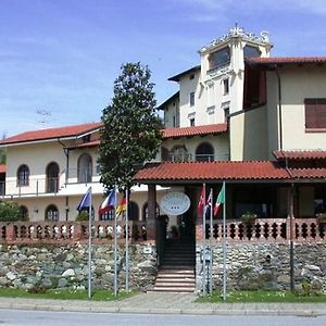 Hotel Ristorante Taverna Verde Piverone Exterior photo