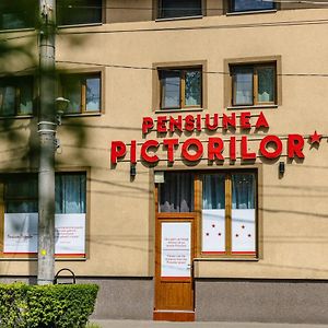 Bed and Breakfast Pensiunea Pictorilor Baia Mare Exterior photo