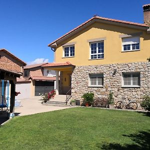 Villa Las Riendas Casa Rural Muneca Exterior photo