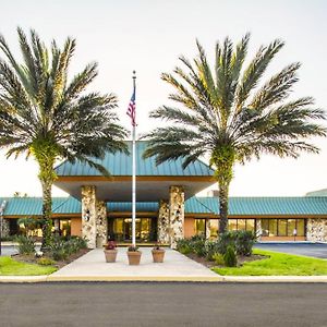 Hotel Magnuson Grand Sebring North Exterior photo