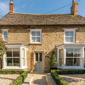 Villa Tachbrook Charlbury Exterior photo