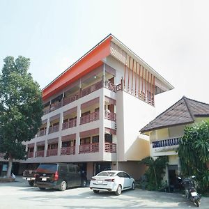 Hotel Oyo 75388 P2 Place Chiang Khong Exterior photo