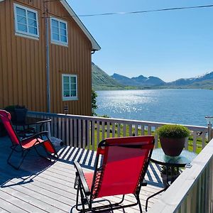 Villa Elstad Farm Lofoten Bostad Exterior photo