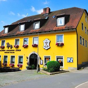 Hotel Landgasthof Zum goldenen Löwen Moosbach  Exterior photo