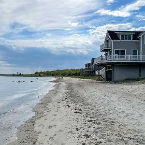 Villa Sunny Beach House Getaway - Steps From Water! Mattapoisett Exterior photo